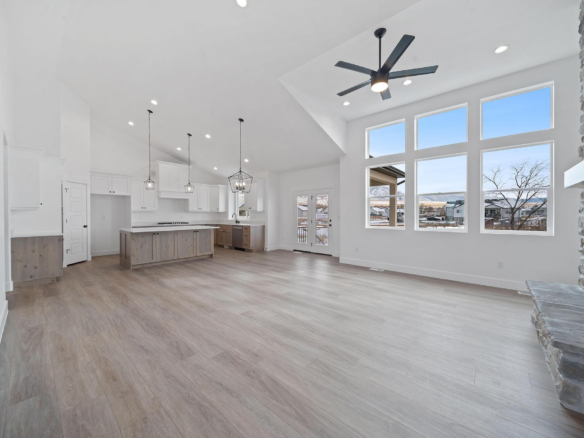 Harrison Plan • Lake Point, UT